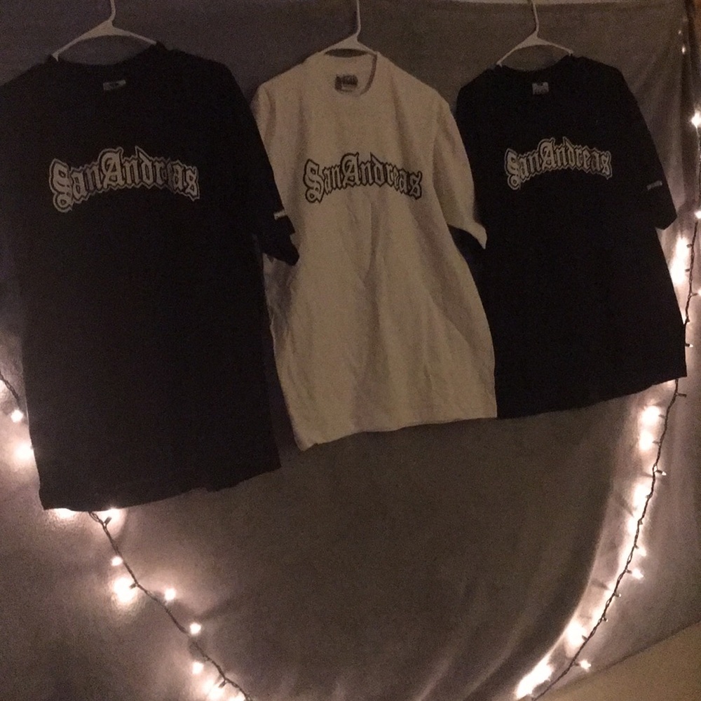 3 San Andreas t-shirts